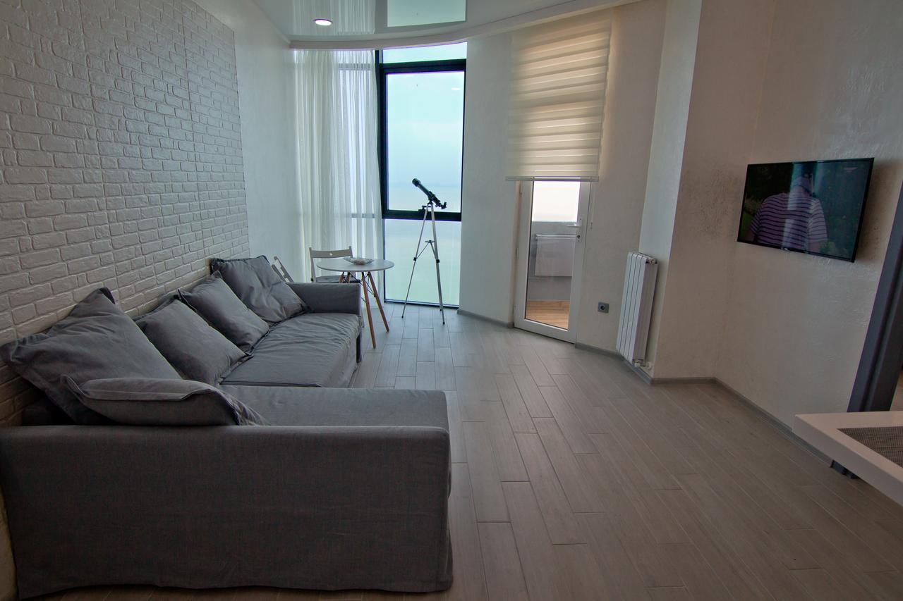 Апартаменты - Первая Линия! Batumi Exterior photo